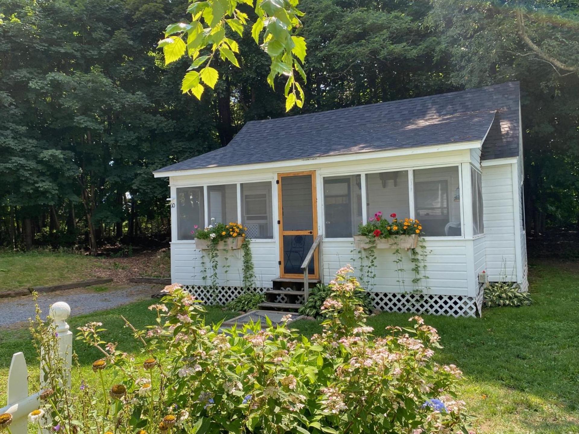 Bar Harbor Cottages & Suites Bagian luar foto